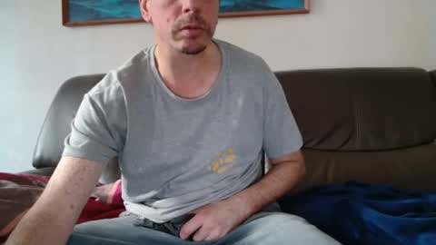 Snapshot of clouplefun chatting on May 2026 06:09:02 AM clouplefun online show from May 2026 06:09:02 AM