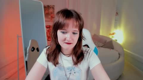  Clover  follow me  online show from February 2025 02:16:02 PM