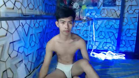 clyde_twinkx online show from January 2026 07:50:02 PM