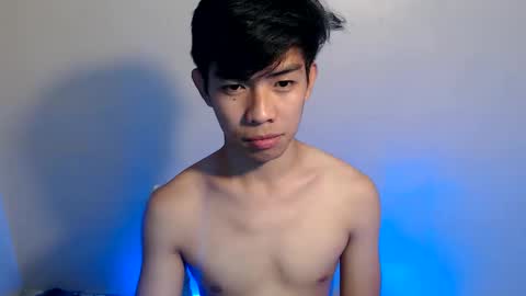 Snapshot of clyde_twinkx chatting on May 2026 07:21:01 PM clyde_twinkx online show from May 2026 07:21:01 PM