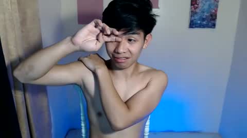 Snapshot of clyde_twinkx chatting on June 2026 10:29:01 AM clyde_twinkx online show from June 2026 10:29:01 AM