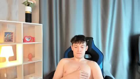 Snapshot of clydeweaver chatting on January 2025 12:15:01 AM Jacob online show from January 2025 12:15:01 AM