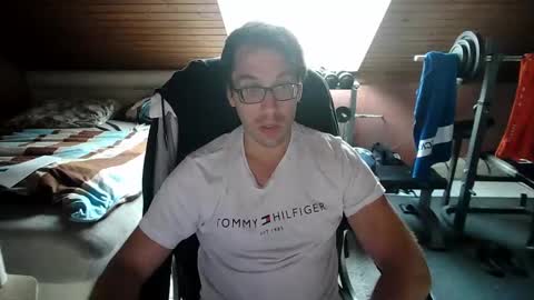 Snapshot of cmnm2026 chatting on May 2026 04:47:01 PM CMNM2026 online show from May 2026 04:47:01 PM