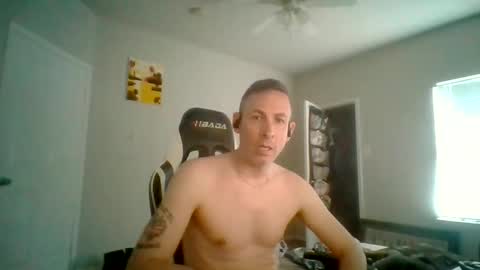 Snapshot of cmypenis chatting on January 2026 07:30:01 PM Master Bates online show from January 2026 07:30:01 PM