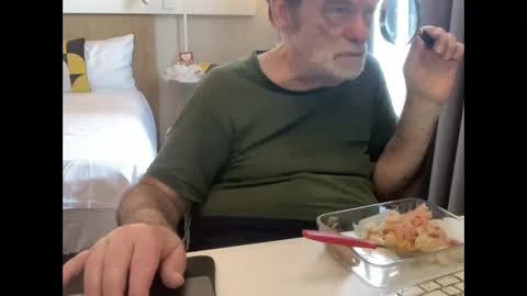 Snapshot of coach_karl chatting on January 2026 12:32:01 PM Coach Karl Porn Star Tip me all the way to my next trip online show from January 2026 12:32:01 PM