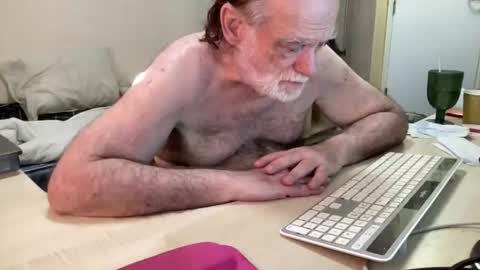 Snapshot of coach_karl chatting on July 2026 03:18:02 PM Coach Karl Porn Star Tip me all the way to my next trip online show from July 2026 03:18:02 PM