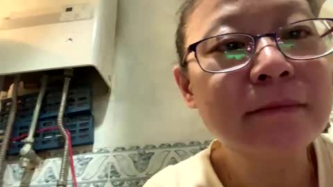 Cocacola1668 online show from November 2025 09:24:01 PM