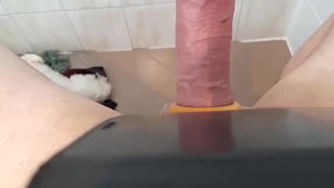 cockringuser13 online show from March 2025 05:17:02 PM