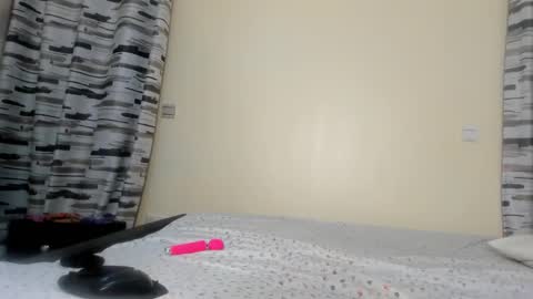 Snapshot of coco_leila chatting on January 2025 09:05:01 AM coco_leila online show from January 2025 09:05:01 AM