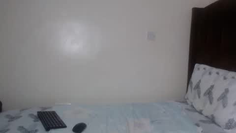 Snapshot of cocoa_devine chatting on April 2026 02:58:01 AM cocoa_devine online show from April 2026 02:58:01 AM
