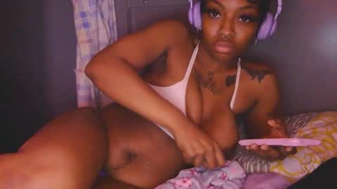 Snapshot of cocochanel197941 chatting on January 2026 09:25:02 AM chanel online show from January 2026 09:25:02 AM