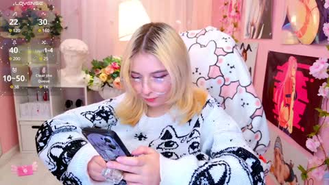 Mia online show from January 2025 03:23:01 AM