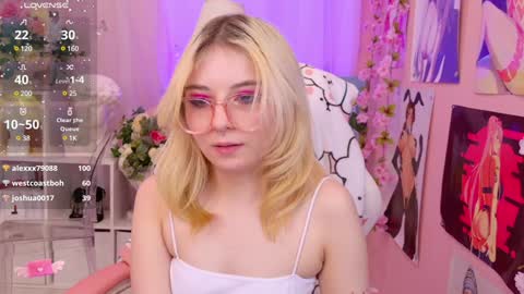 Mia online show from January 2025 03:51:01 AM