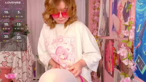 Snapshot of coconut_mia chatting on May 2026 03:20:01 PM Mia online show from May 2026 03:20:01 PM