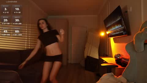 Anna online show from April 2026 06:42:01 PM
