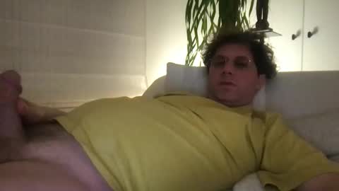 Snapshot of cocototo21 chatting on January 2026 11:06:02 PM cocototo21 online show from January 2026 11:06:02 PM