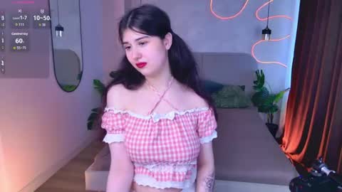 Snapshot of cocovelour chatting on May 2026 06:53:01 AM cocovelour online show from May 2026 06:53:01 AM