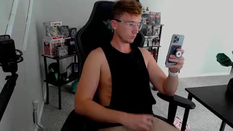 codyt1016 online show from September 2025 05:39:02 PM