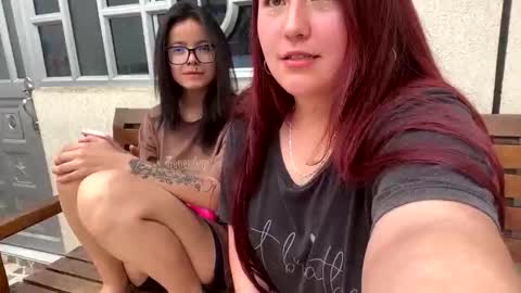  Mai y Lua  online show from April 2026 05:21:02 PM