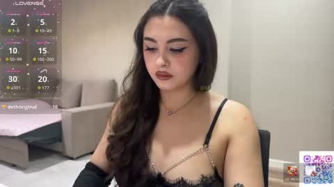 Snapshot of coffee_wihtout_milk chatting on July 2026 10:14:02 PM Yumi online show from July 2026 10:14:02 PM