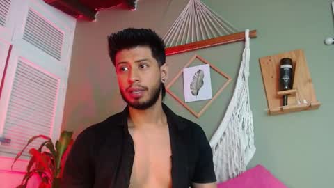 Colby online show from November 2025 08:41:02 PM