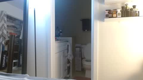 Snapshot of colbymoney chatting on February 2025 02:40:02 AM Colby big dick money online show from February 2025 02:40:02 AM