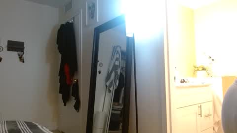 Snapshot of colbymoney chatting on September 2025 11:29:02 PM Colby big dick money online show from September 2025 11:29:02 PM