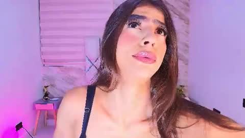 colett online show from June 2026 11:58:01 AM