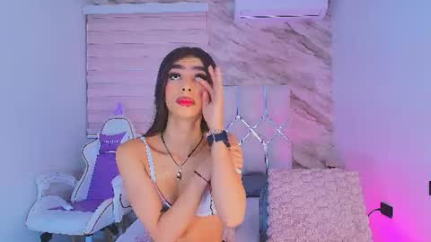 colett online show from July 2026 11:58:02 AM