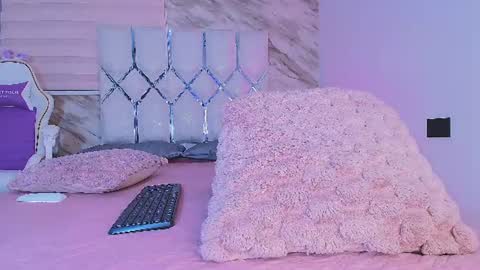 colett online show from July 2026 11:58:02 AM
