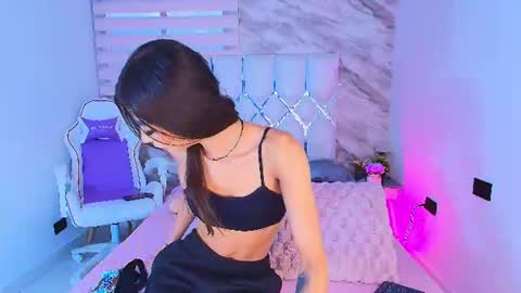 colett online show from July 2026 12:12:01 PM