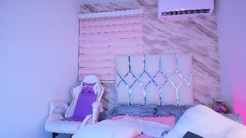 colett online show from July 2026 11:53:01 AM