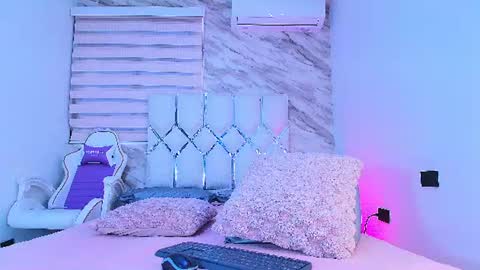 colett online show from August 2026 11:57:02 AM
