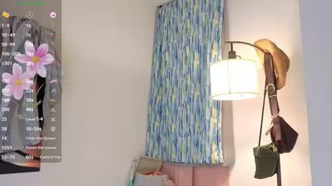 Snapshot of colette_e chatting on July 2026 05:33:01 AM Colette PVT OPEN online show from July 2026 05:33:01 AM