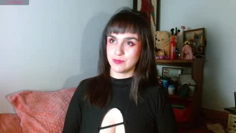 Collette online show from October 2025 04:18:01 PM