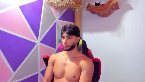 EMMETT COLLINS online show from February 2026 06:27:01 PM