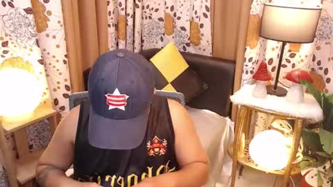 Snapshot of colossalboy chatting on January 2025 11:00:01 AM Sunny online show from January 2025 11:00:01 AM