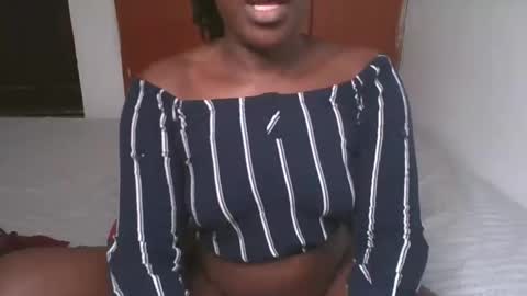 Cara online show from February 2025 07:20:02 PM