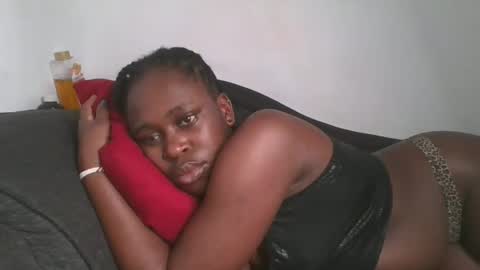 Cara online show from February 2025 03:03:01 PM