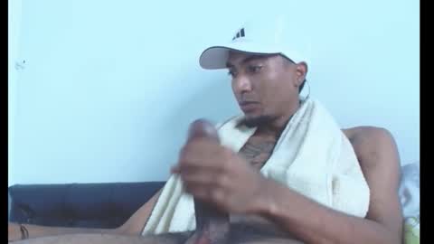 Snapshot of comoseria1927realg4life chatting on December 2025 02:45:02 PM comoseria1927realg4life online show from December 2025 02:45:02 PM