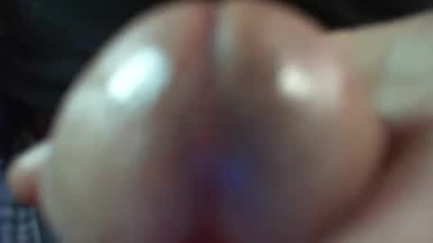 comox online show from October 2025 01:56:01 AM