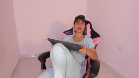 Snapshot of conejita_lis chatting on July 2026 12:50:01 AM Conejita online show from July 2026 12:50:01 AM