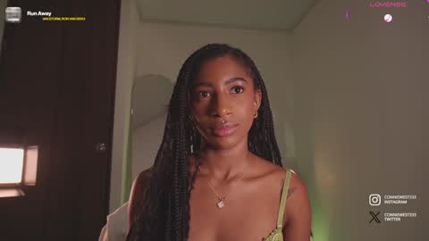   independent model online show from December 2024 08:50:01 PM