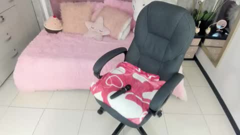 Conny online show from January 2026 01:39:01 PM