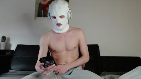 Snapshot of conor_and_chester chatting on January 2025 05:32:01 PM Conor and Chester online show from January 2025 05:32:01 PM