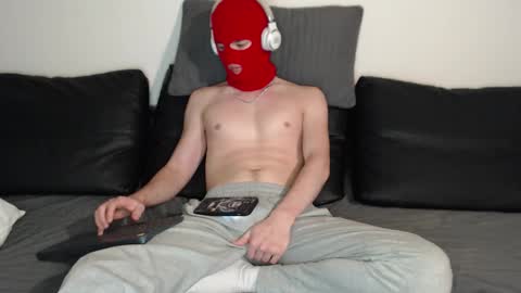 Snapshot of conor_and_chester chatting on September 2025 04:12:01 PM Conor and Chester online show from September 2025 04:12:01 PM