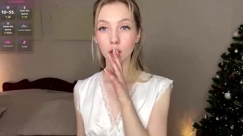 Hello im Sofia Welcme to my room .More hugs and kiss for you online show from January 2026 06:59:02 AM