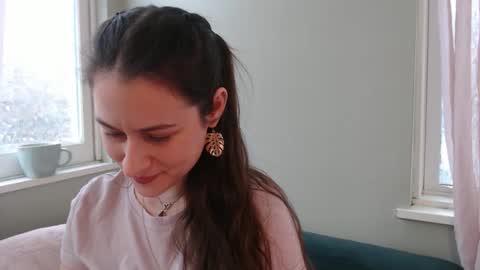 ANR Mommy online show from November 2025 04:11:02 PM