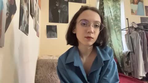 Snapshot of consuelamcelwaine chatting on March 2026 01:40:02 PM consuelamcelwaine online show from March 2026 01:40:02 PM