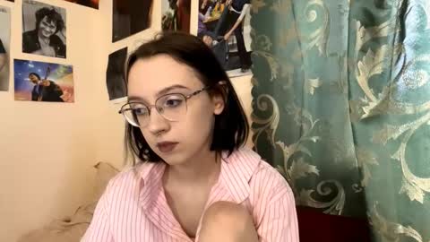 Snapshot of consuelamcelwaine chatting on March 2026 02:32:02 PM consuelamcelwaine online show from March 2026 02:32:02 PM